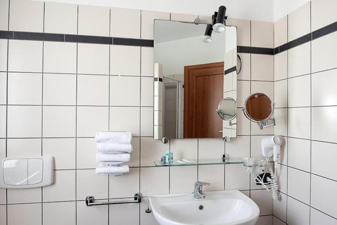 Imagen general del Hotel Alba Village. Foto 12