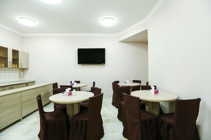 Imagen del bar/restaurante del Hotel Alba Yerevan. Foto 3