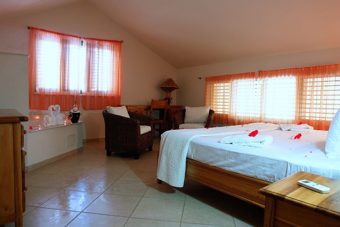 Imagen de la habitación del Hotel Albachiara. Foto 5