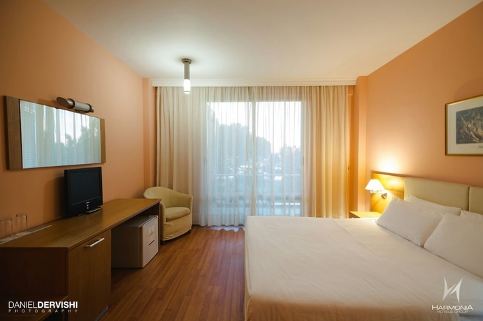 Imagen de la habitación del Hotel Albanian Star. Foto 14