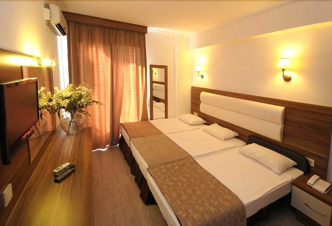 Imagen de la habitación del Hotel Albano, Cesme. Foto 3