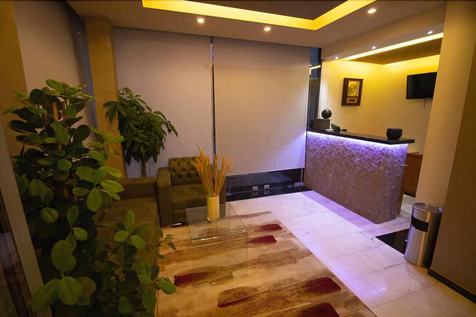 Imagen de los interiores del Hotel Albanopolis Hotel. Foto 19