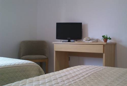 Imagen de la habitación del Hotel Albanta. Foto 7