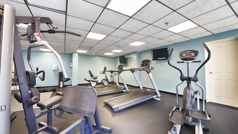 Imagen de los interiores del Hotel Albany Airport Inn. Foto 14