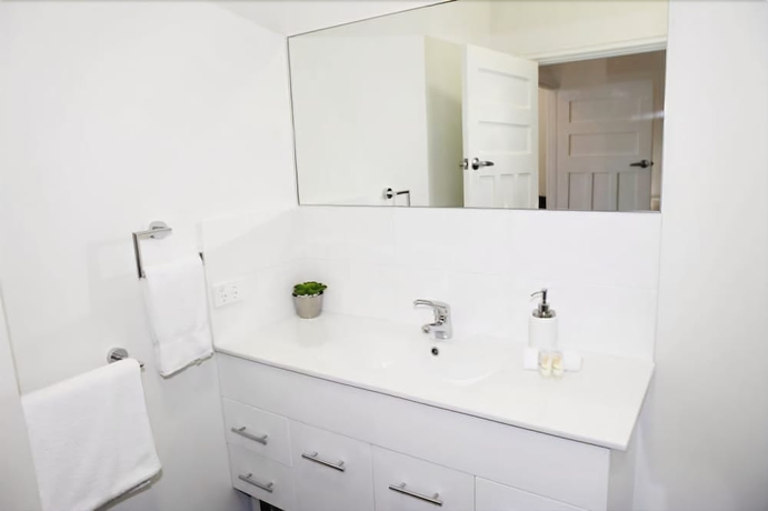 Imagen de la habitación del Hotel Albany Central Apartments. Foto 16