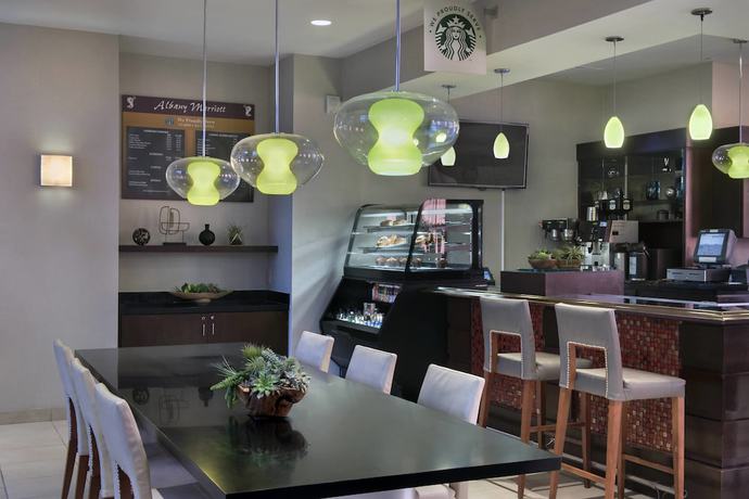 Imagen del bar/restaurante del Hotel Albany Marriott. Foto 3