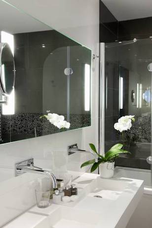 Imagen de la habitación del Hotel Albarella Golf. Foto 8