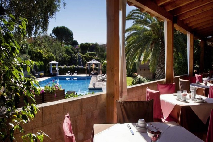 Imagen general del Hotel Albaruja. Foto 5