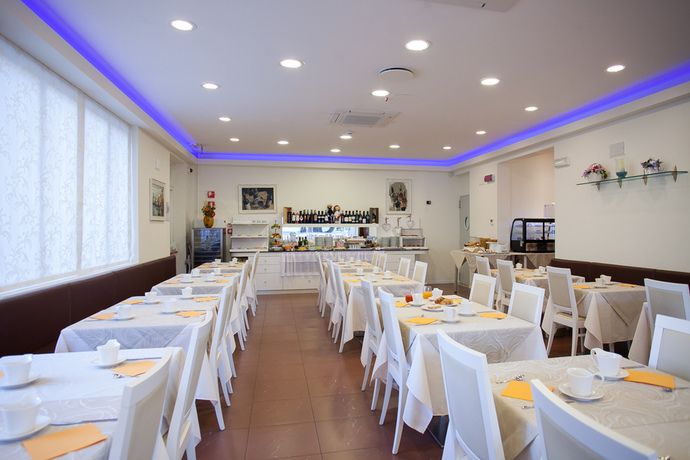 Imagen del bar/restaurante del Hotel Albatros, Lido Di Jesolo. Foto 4