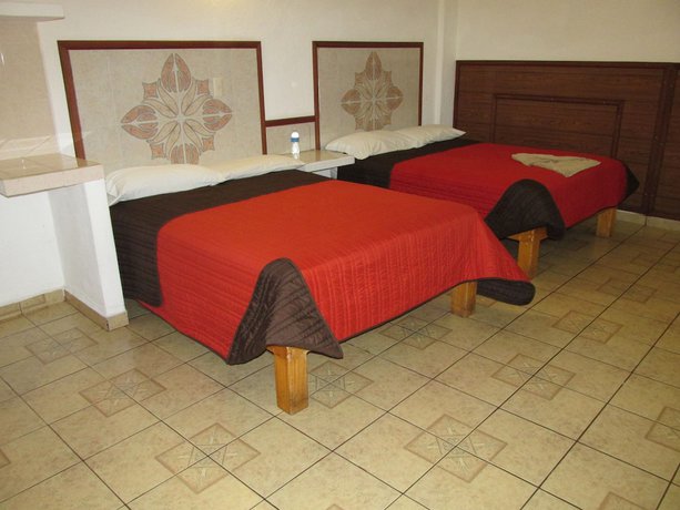 Imagen de la habitación del Hotel Albatros, Manzanillo. Foto 13