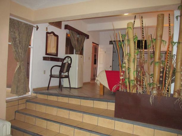 Imagen de la habitación del Hotel Albatros, Manzanillo. Foto 16
