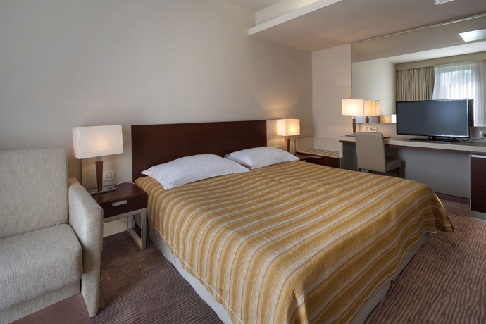 Imagen de la habitación del Hotel Albatros Plava Laguna. Foto 5