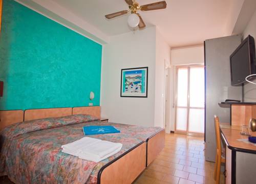 Imagen de la habitación del Hotel Albatros, Rimini. Foto 2