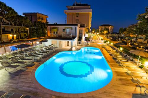 Imagen de la habitación del Hotel Albatros, Rimini. Foto 6