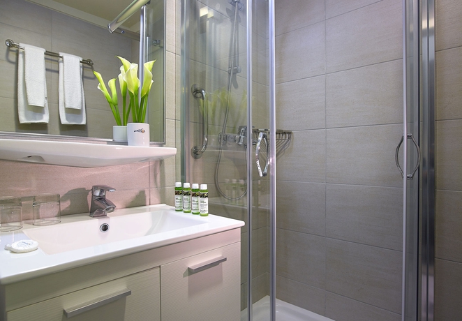 Imagen de la habitación del Hotel Albatros Spa and Resort. Foto 3