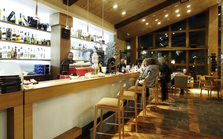 Imagen de los interiores del Hotel Albatros, USHUAIA. Foto 13