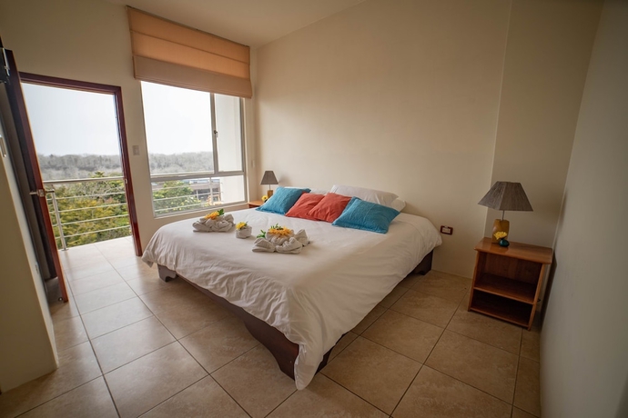 Imagen de la habitación del Hotel Albatross. Foto 8