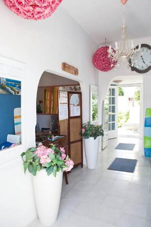 Imagen de los interiores del Hotel Albatross, Livadi. Foto 20