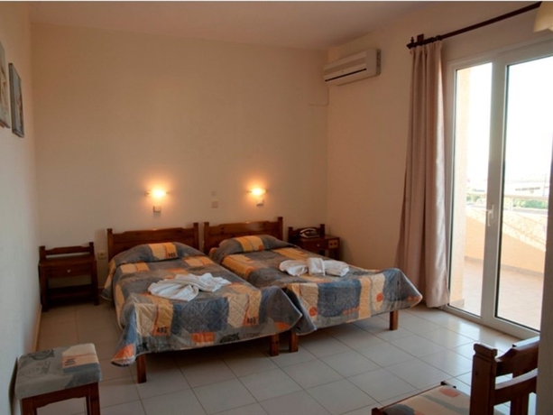 Imagen general del Hotel Albatross, Maleme. Foto 14