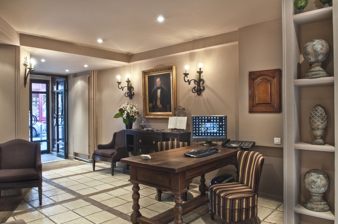 Imagen de los interiores del Hotel Albe Bastille. Foto 15