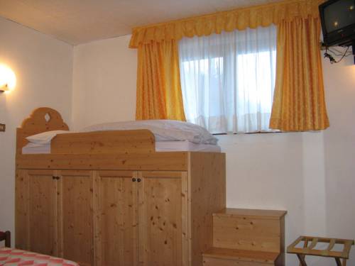 Imagen de la habitación del Hotel Albe. Foto 8