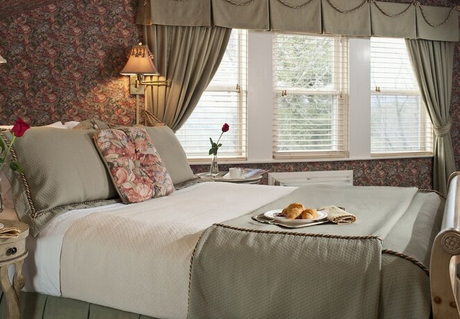 Imagen de la habitación del Hotel Albemarle Inn. Foto 17