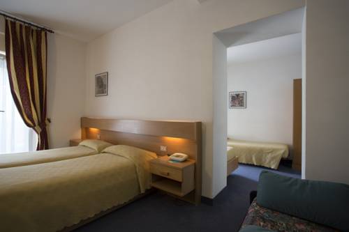 Imagen de la habitación del Hotel Alberello. Foto 9