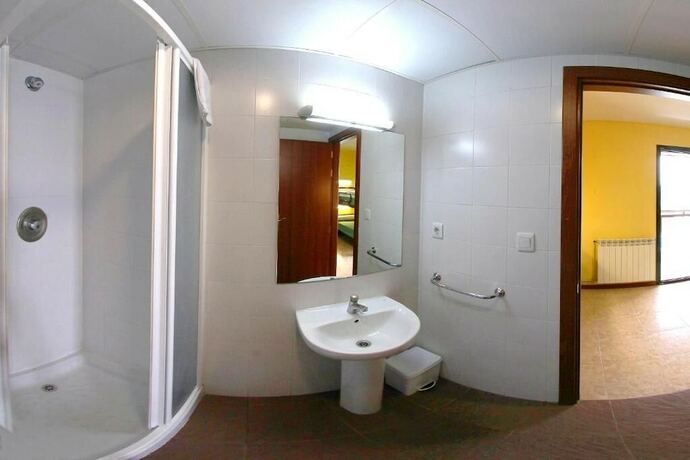 Imagen de la habitación del Hotel Alberg Era Garona. Foto 17