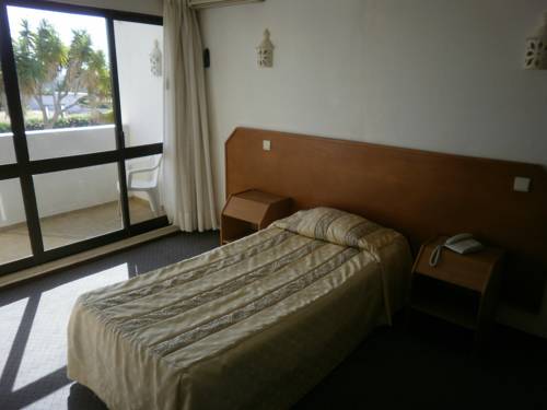 Imagen de la habitación del Hotel Albergaria Dom Manuel. Foto 10