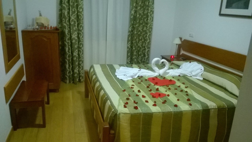Imagen de la habitación del Hotel Albergaria Senhora Do Espinheiro. Foto 5