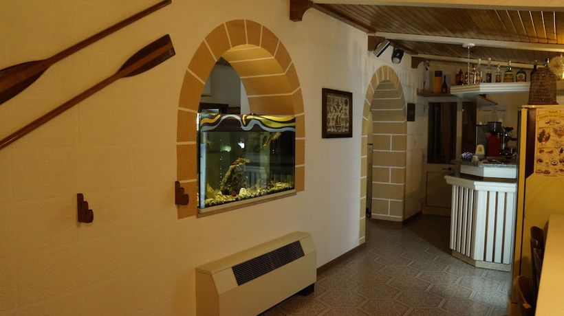 Imagen del bar/restaurante del Hotel Albergo 2 Mari. Foto 3