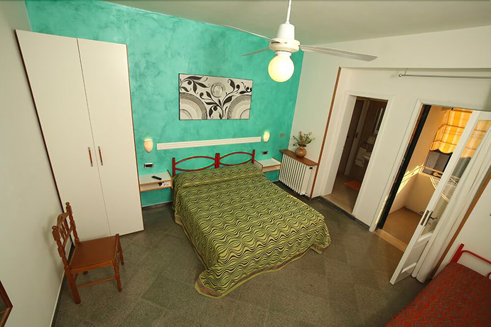 Imagen de la habitación del Hotel Albergo 2 Mari. Foto 8
