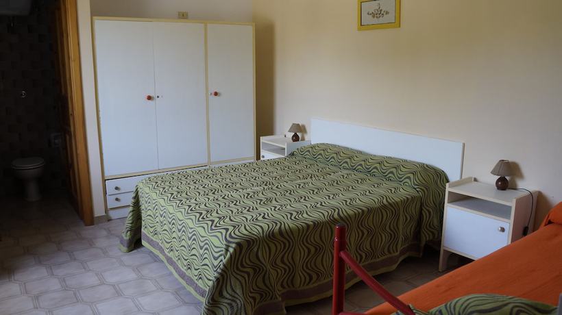 Imagen de la habitación del Hotel Albergo 2 Mari. Foto 11