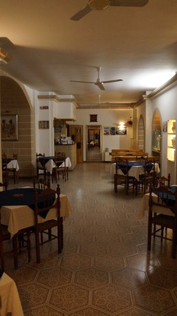 Imagen del bar/restaurante del Hotel Albergo 2 Mari. Foto 5