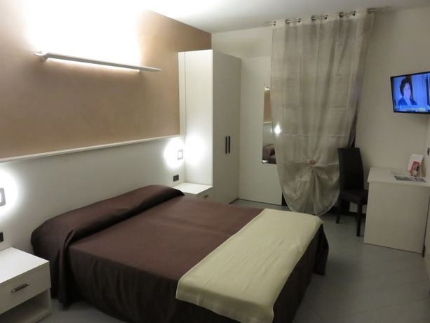 Imagen de la habitación del Hotel Albergo Al Cacciatore. Foto 15