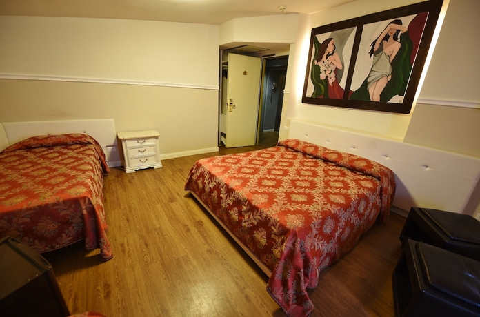 Imagen de la habitación del Hotel Albergo Al Castello. Foto 5