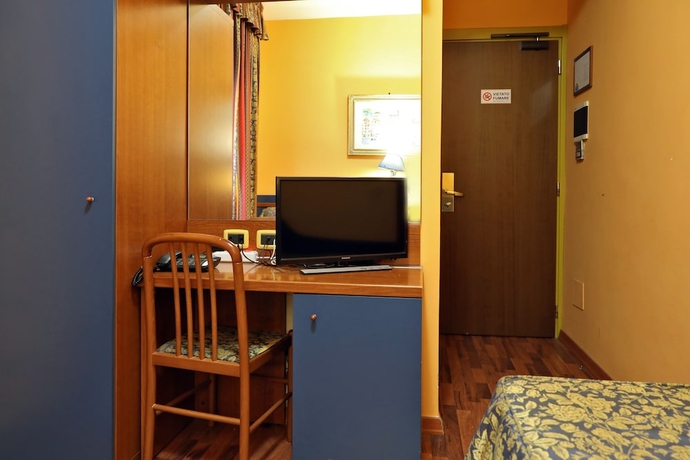 Imagen de la habitación del Hotel Albergo Al Castello. Foto 7