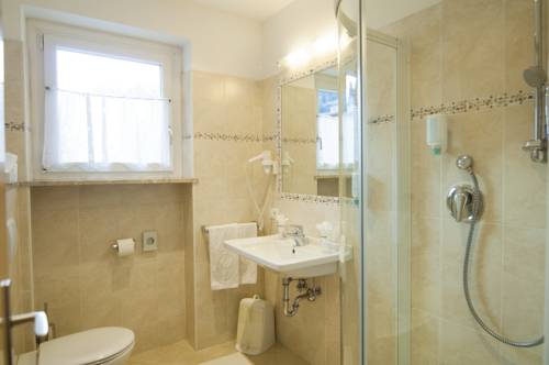 Imagen de la habitación del Hotel Albergo Al Cervo - Gasthof Zum Hirschen. Foto 4