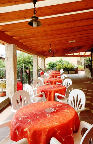 Imagen del bar/restaurante del Hotel Albergo Al Milano. Foto 7