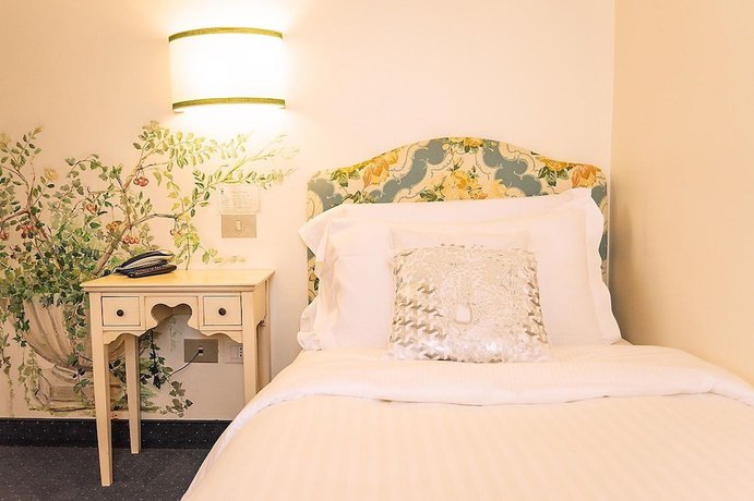 Imagen de la habitación del Hotel Albergo Al Moretto, Castelfranco Veneto. Foto 7