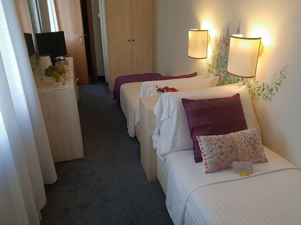 Imagen de la habitación del Hotel Albergo Al Moretto, Castelfranco Veneto. Foto 8