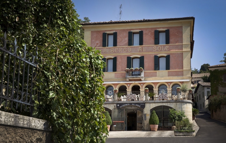 Imagen de los exteriores del Hotel Albergo Al Sole, Asolo. Foto 13