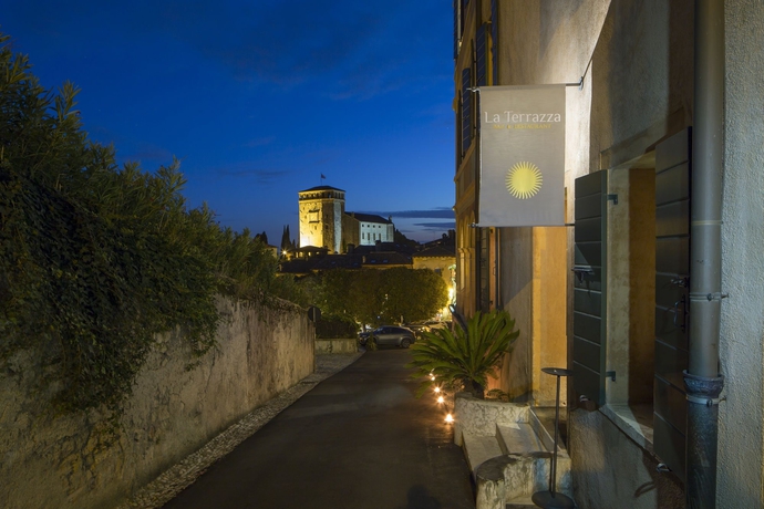 Imagen de la habitación del Hotel Albergo Al Sole, Asolo. Foto 5