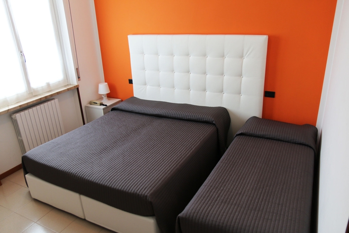 Imagen de la habitación del Hotel Albergo Al Sole, Castelnuovo del Garda. Foto 10
