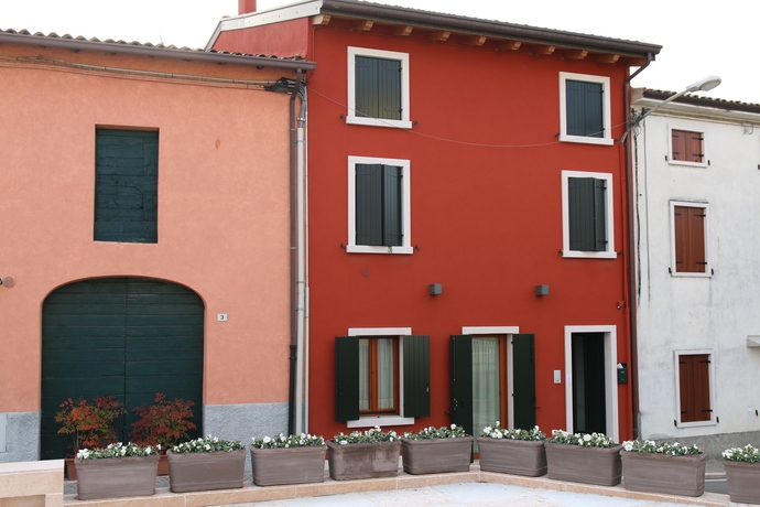 Imagen de la habitación del Hotel Albergo Al Sole, Castelnuovo del Garda. Foto 13