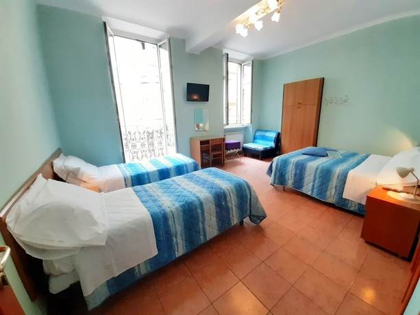 Imagen de la habitación del Hotel Albergo Alba. Foto 14