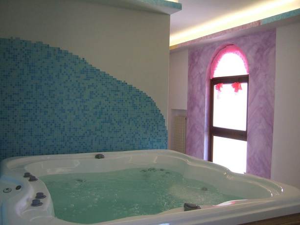 Imagen de la piscina del Hotel Albergo Alla Posta, Vito d'Asio. Foto 19