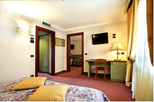 Imagen de la habitación del Hotel Albergo Alla Rosa. Foto 9