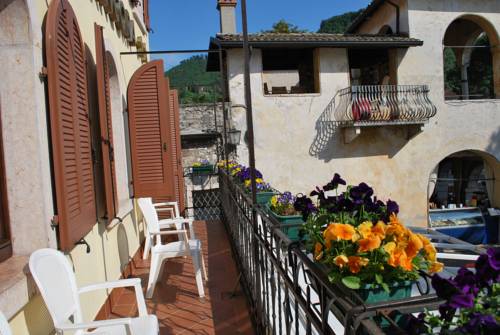 Imagen de la habitación del Hotel Albergo All'ancora. Foto 5