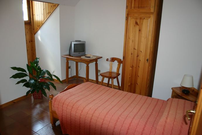 Imagen de la habitación del Hotel Albergo Alle Alpi. Foto 11